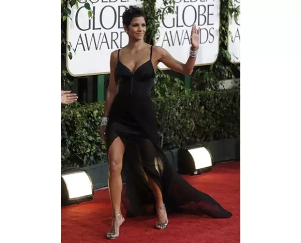 Halle Berry tiene una figura envidiable.