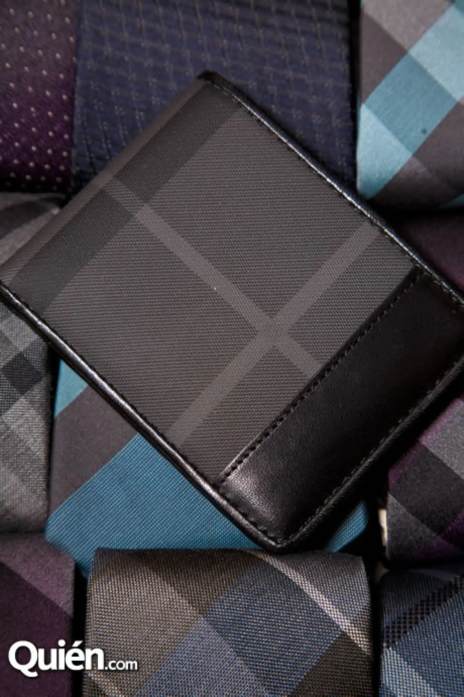 Corbatas y cartera