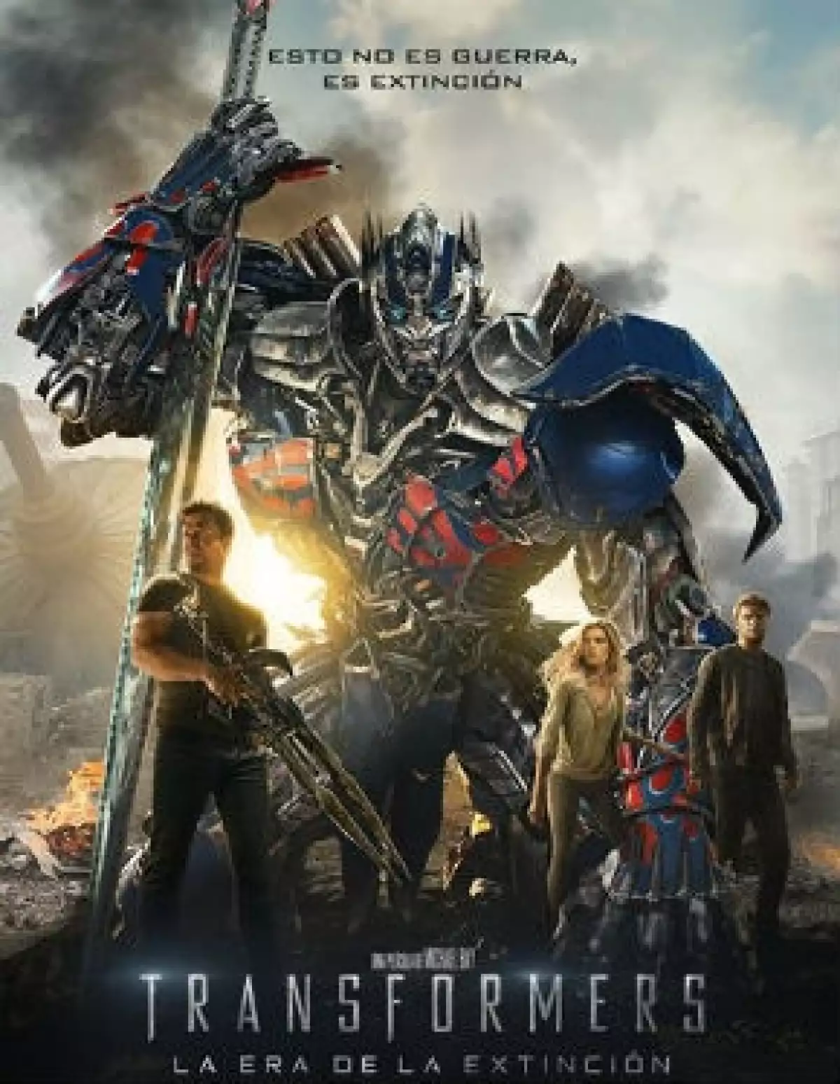 Acción al máximo es lo que promete la cuarta entrega de esta saga de acción, ahora con Mark Wahlberg y la bella Nicola Peltz como sus protagonistas.
