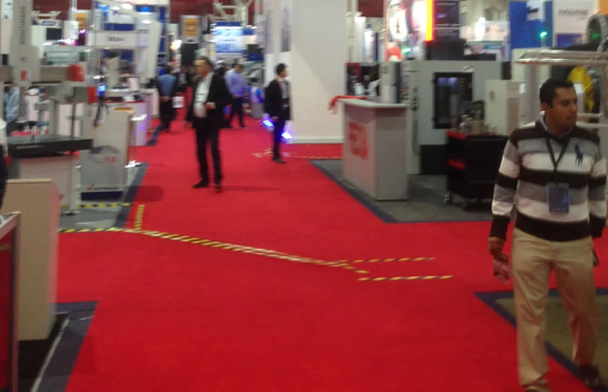 EXPOMANU02