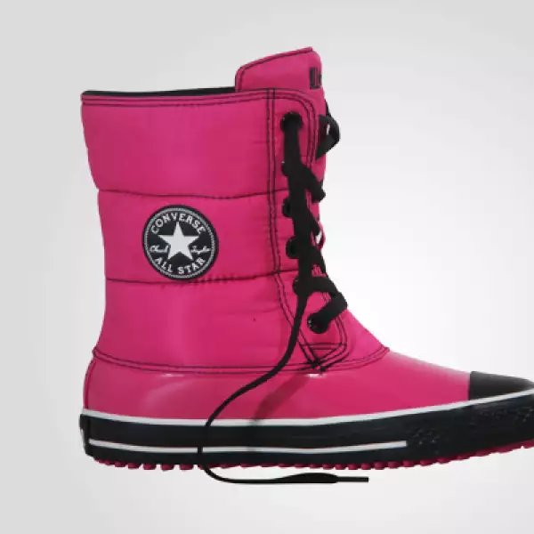 Con un diseño aún más atrevido, todos notarán tu caminar con su tono en color rosa mexicano.