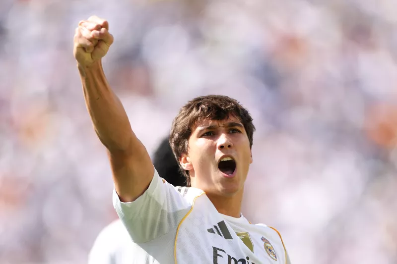 El Real Madrid renueva contrato de Gonzalo García hasta 2030