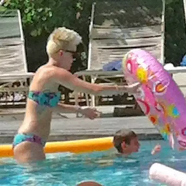 Miley Cyrus.