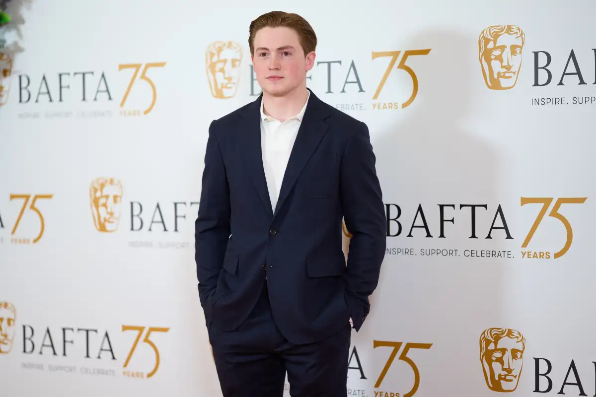  Kit Connor