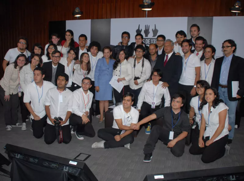 Los medios nacionales coinciden en un ganador: el grupo de jóvenes organizadores debido a la gran convocatoria que obtuvieron.