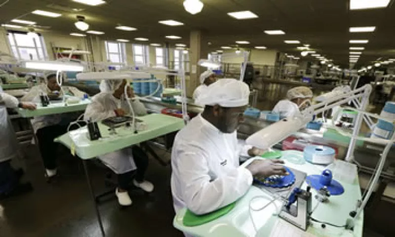 El sondeo de plantas manufactureras en Nueva York es uno de los primeros indicadores sobre la salud de las fábricas estadounidenses.  (Foto: AP)