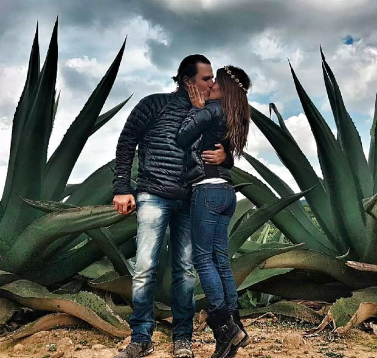 El momento romántico de Claudia con Billy Rovzar.