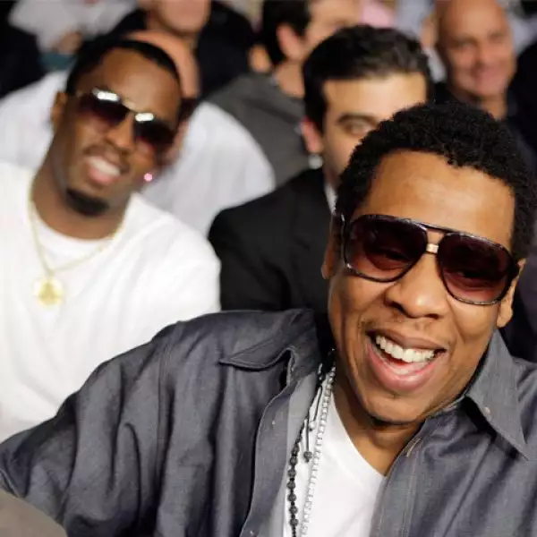 Más tarde, los acompañaría otro músico, Jay Z, quien asistió al evento sin su esposa Beyoncé.