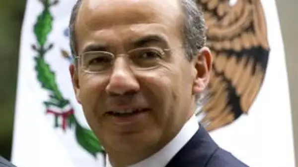 El Presidente Calderón ofreció festejo VIP en Palacio Nacional después de ceremonia oficial.