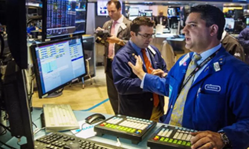 El Dow Jones avanza 0.18%. (Foto: Reuters )