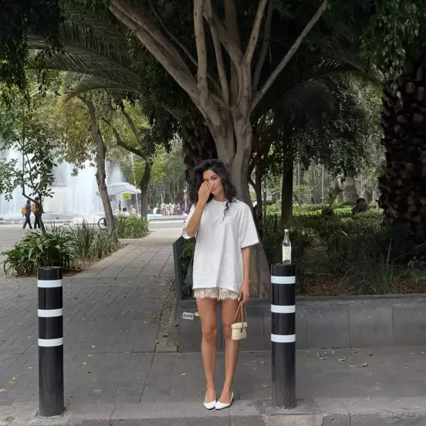 El look de verano de Ale Capetillo