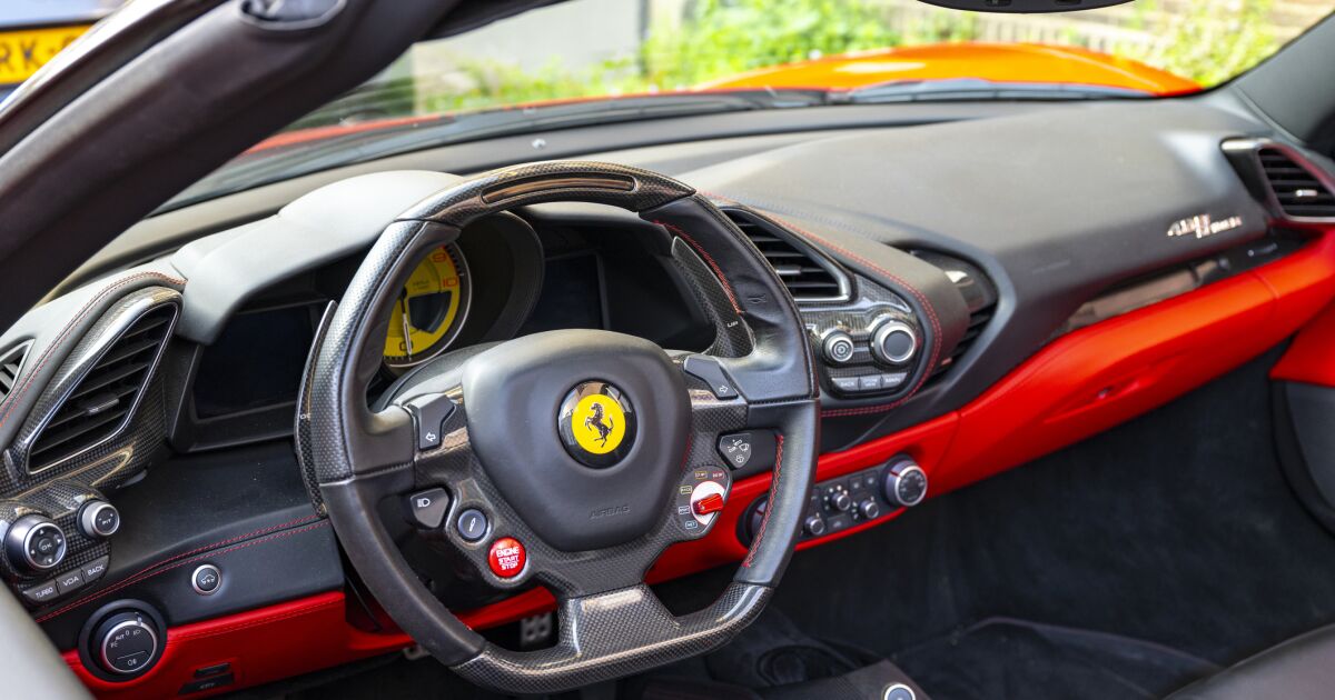 Hot Wheels ve Ferrari yeni bir araba koleksiyonuna katılıyor