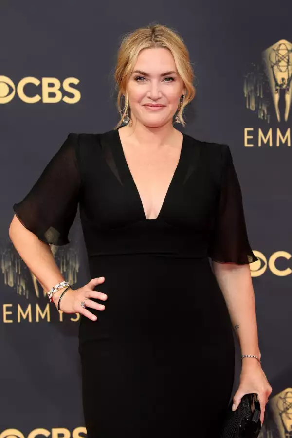 Kate Winslet olvida su instinto maternal al actuar por primera vez con