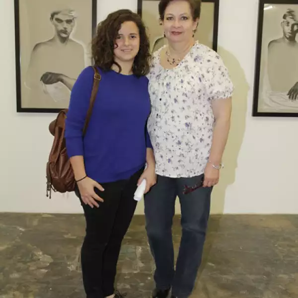 Ana Arregui,Cecilia Ríos