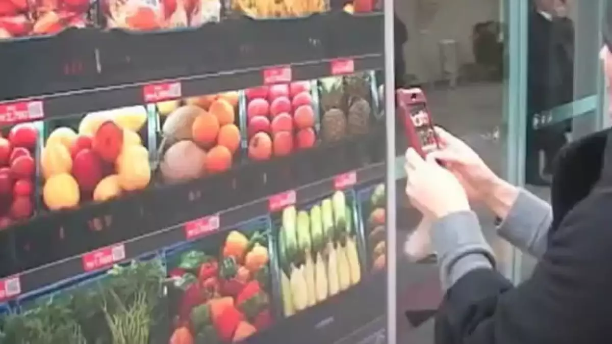 En Seúl, las compras se hacen con un 'smartphone' y en el metro