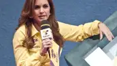 Una revista publicó unas fotografías donde se ve a la cantante con Michel Kuri posando con una cabra montés muerta, se dijo que sus hijos también estuvieron ahí.