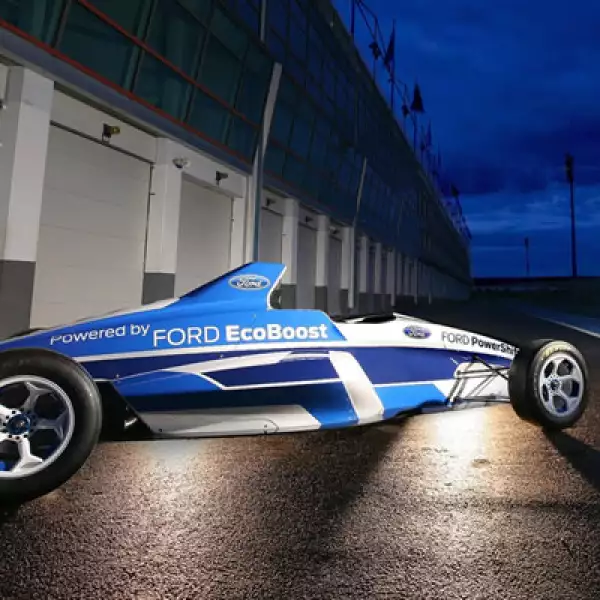 Con este nuevo auto de carreras, Fórmula Ford da un paso adelante en el serial de competencias, donde la marca del óvalo azul participa desde hace 44 años.