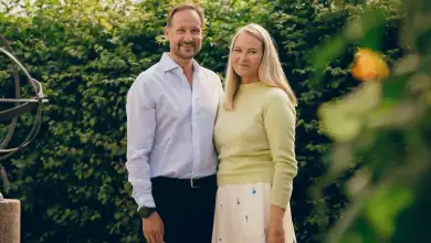 Príncipe Haakon y la princesa heredera Mette-Marit de Noruega cumplen 25 años de casados.