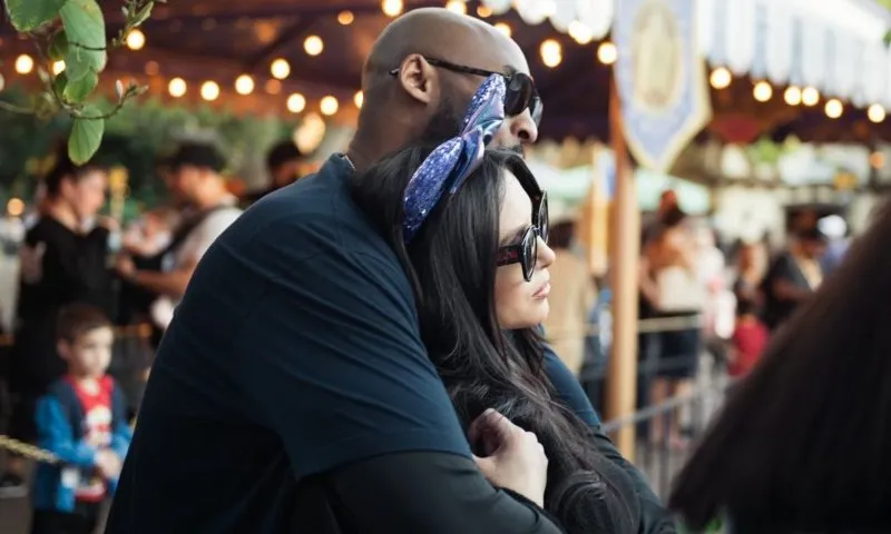 vanessa-kobe-t.jpg
