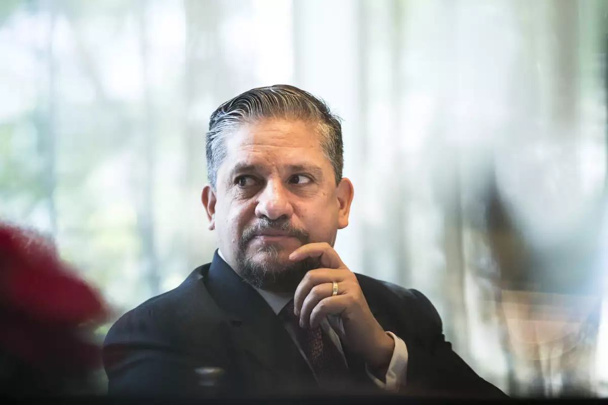 Luis Humberto Fernández, el titular de la Autoridad Educativa Federal en la Ciudad de México