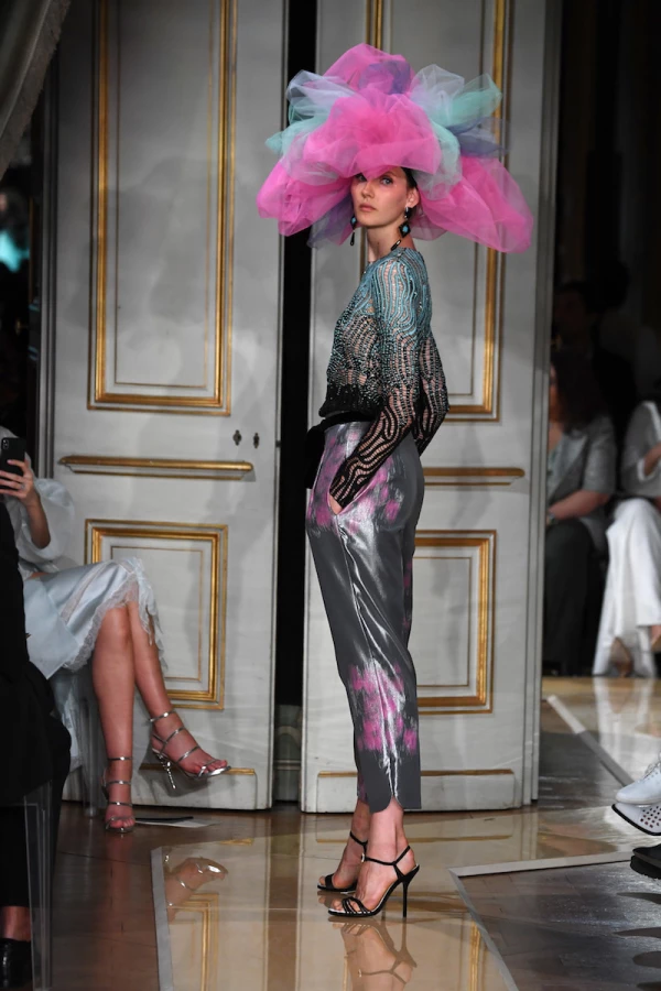 Giorgio Armani Prive : Runway - Paris Fashion Week - Haute Couture Fall Winter 2018/2019