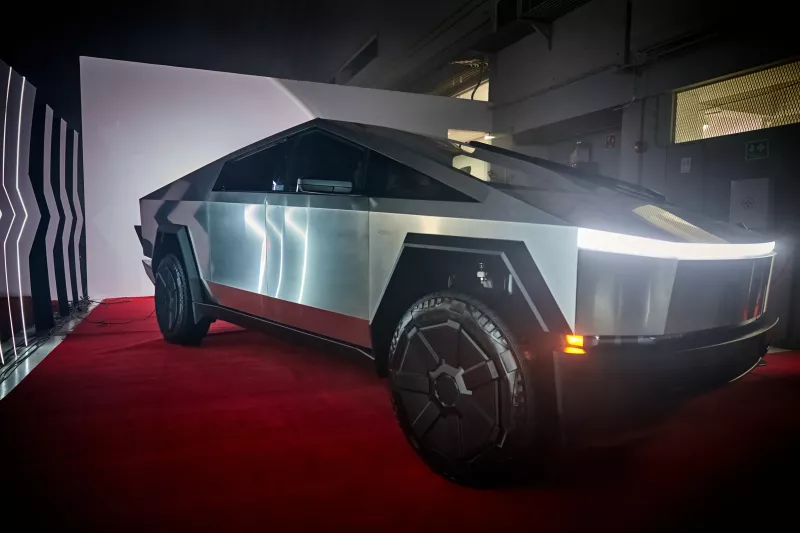 La cybertruck de Tesla llega a México