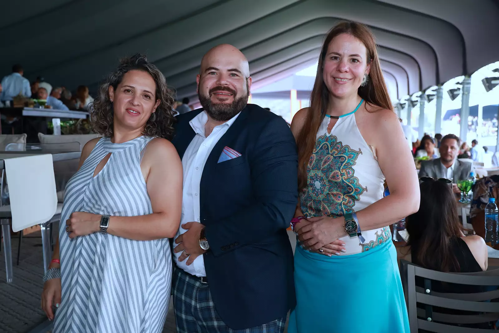Gabriela Gabriel , Erwin Walton y Teresa Pérez Cuesta 