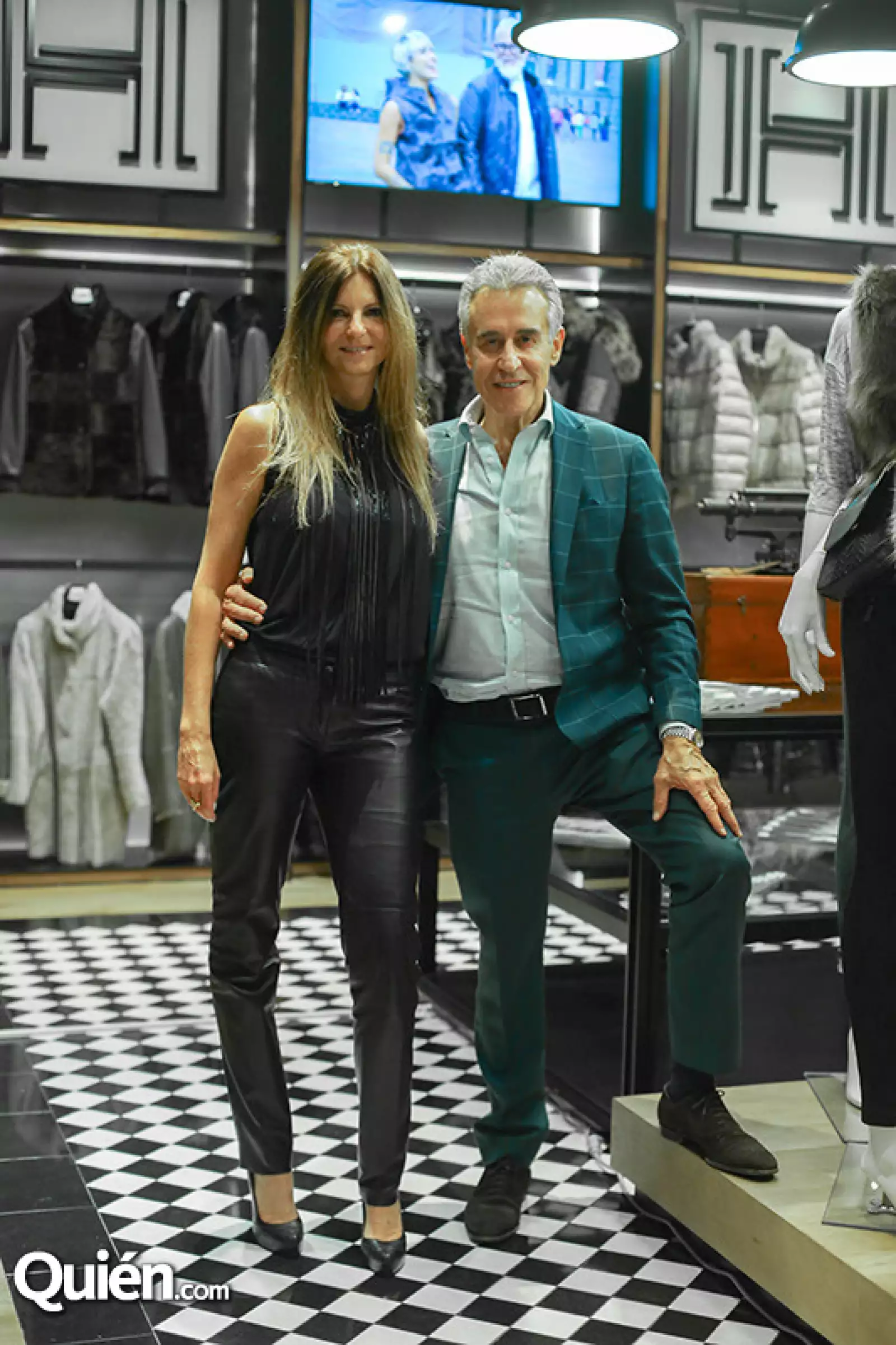 Perla Bitchatchi y Rogelio Hanson