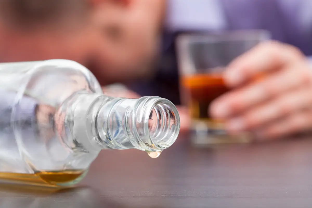 Abogados consumo de alcohol alcoholismo