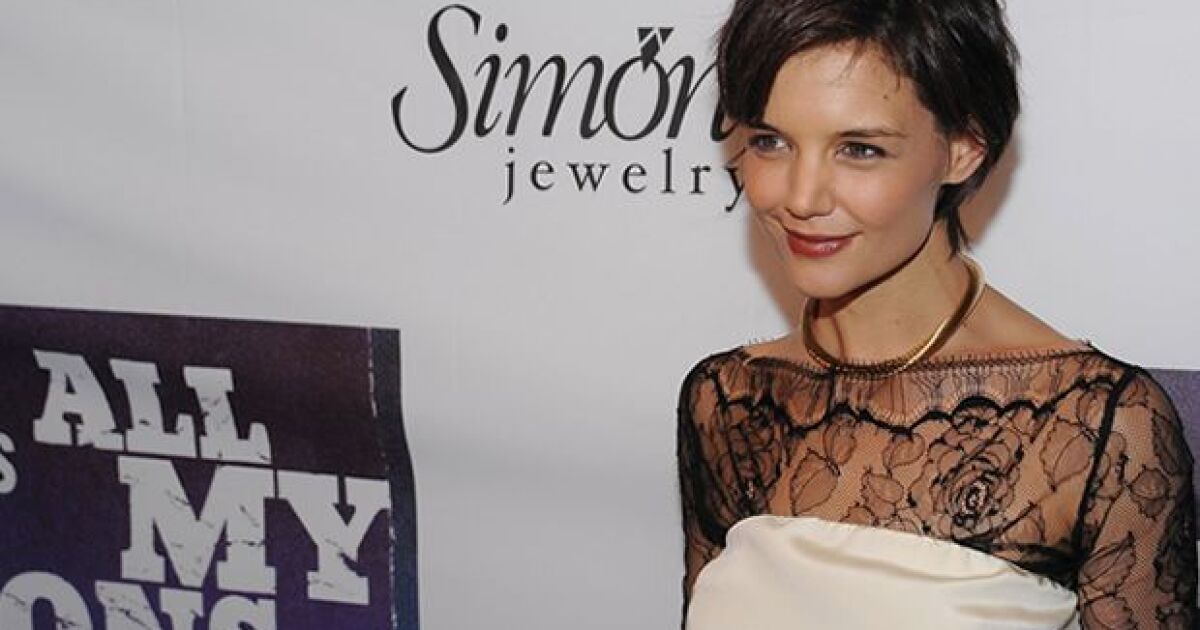Katie Holmes se lanza como diseñadora