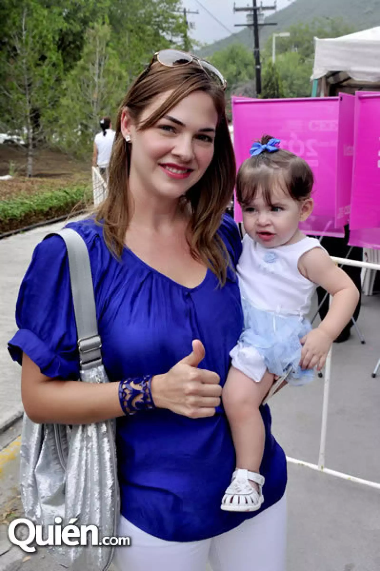 Lorena Rodríguez de Martínez y Melissa Martínez de Rodríguez