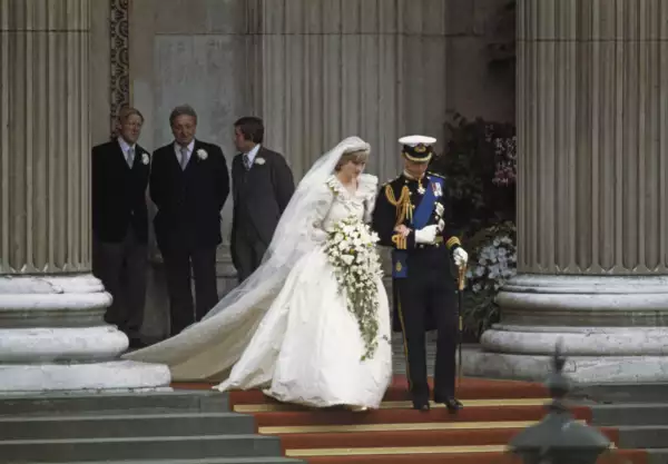 La boda de la princesa Diana y el príncipe Carlos