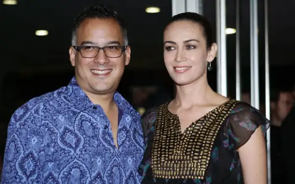 Gregorio Jiménez y Anette Michel están contentos por su embarazo.