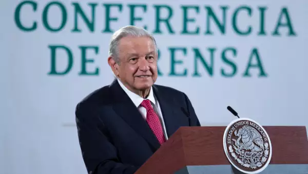 AMLO habla sobre la carta responsiva de la SEP en la mañanera