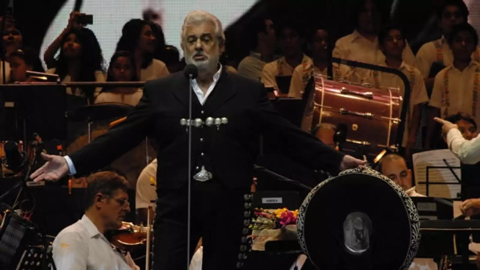 placido domingo en concierto en playa tamarindos