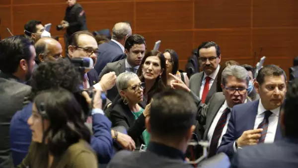 Senadores panistas y morenistas se confrontaron verbalmente por el tema de los 39 migrantes muertos en Ciudad Juárez.