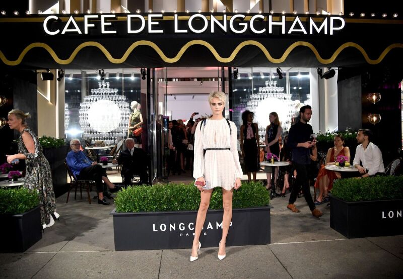 Apertura Longchamp