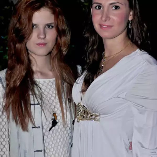 Viviana Junco y Mariola Junco