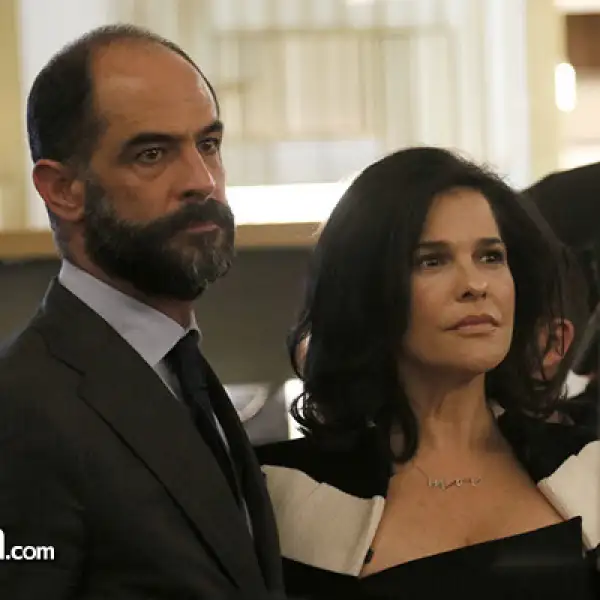 Juan Garibay y Martha Debayle