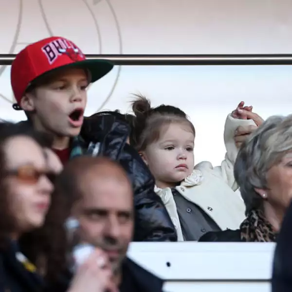 Romeo de 10 años, aunque ha demostrado interés por la moda, también lo ha hecho por el fútbol.