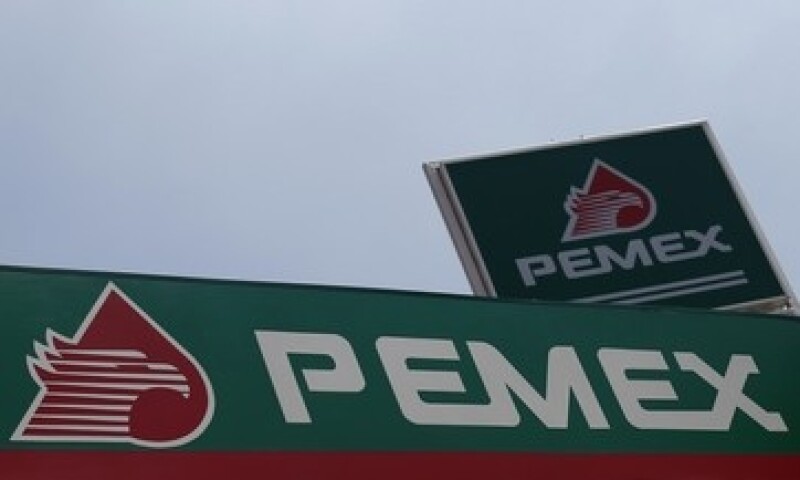 Pemex reabrió además su bono al 2044 con 1,500 millones de dólares. (Foto: Reuters)