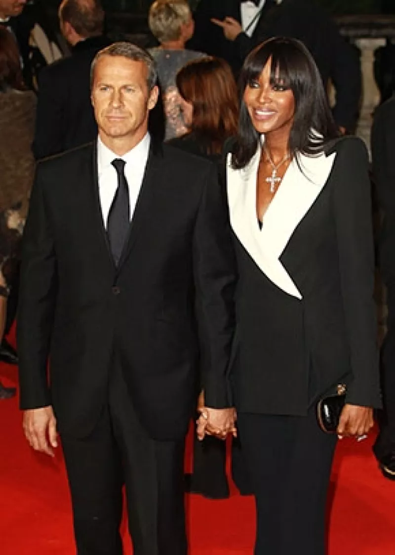 La supermodelo Naomi Campbell y el millonario ruso, Vladislav Doronin, podrían haberse dado un tiempo en su relación de cinco años tras haber atravesado un bache en su consolidada unión.