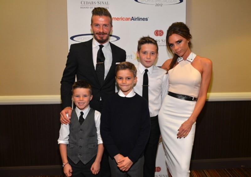 La familia casi completa. David, Victoria con sus hijos Brooklyn, Romeo, Cruz y falta Harper Seven.