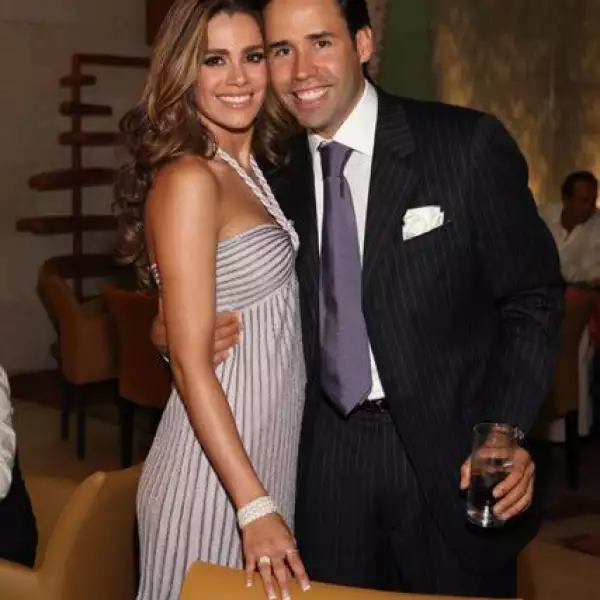 Luz Elena Gonzalez,Bernardo Martínez