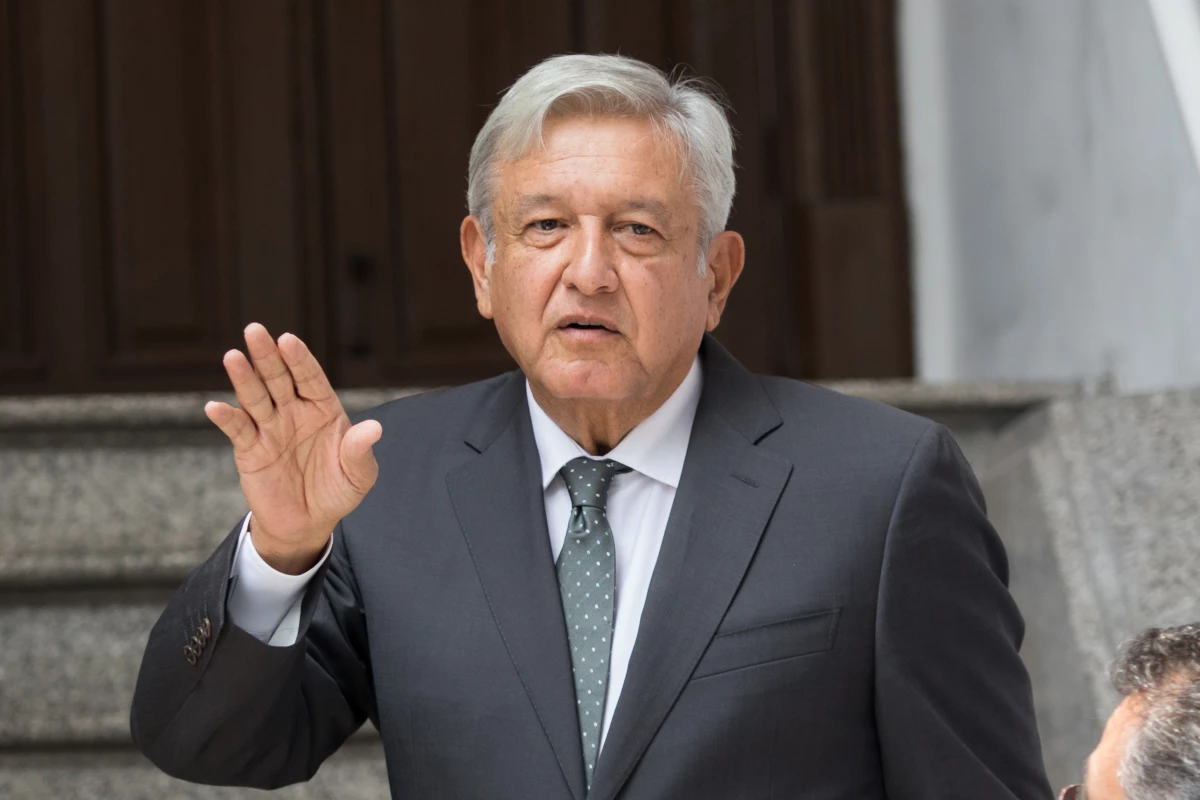 López Obrador -Tren