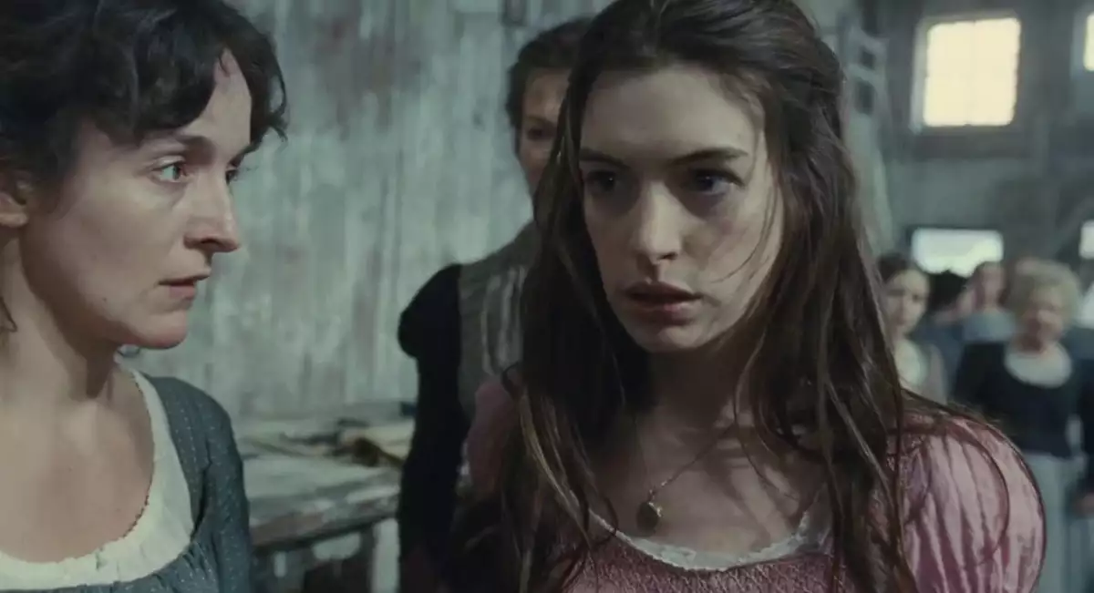 Anne Hathaway disculpa entrevista