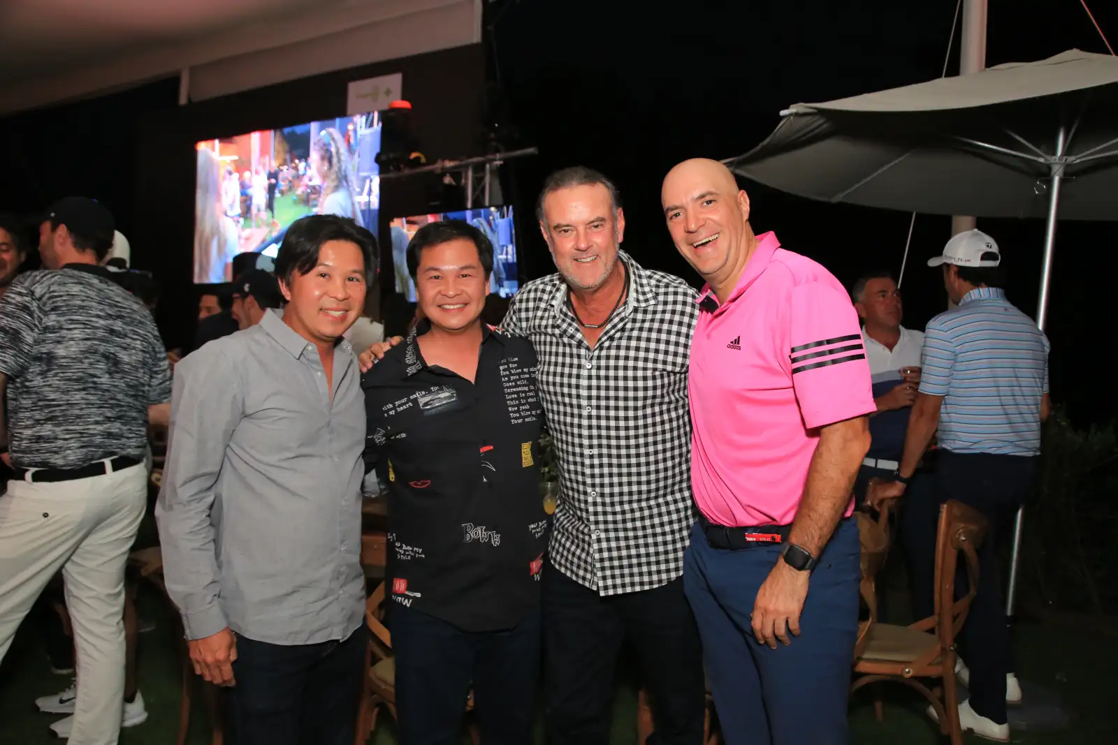 Gillermo y Eduardo Chow, Jorge González Peláez y Rodrigo Hern