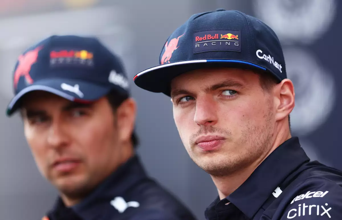 Sergio 'Checo' Pérez y Max Verstappen