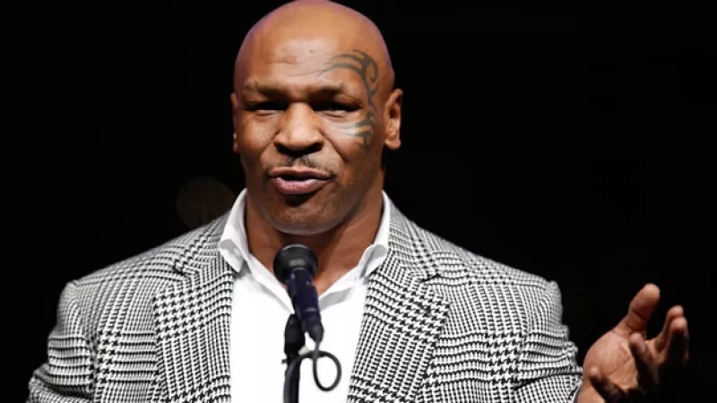 Mike Tyson en conferencia