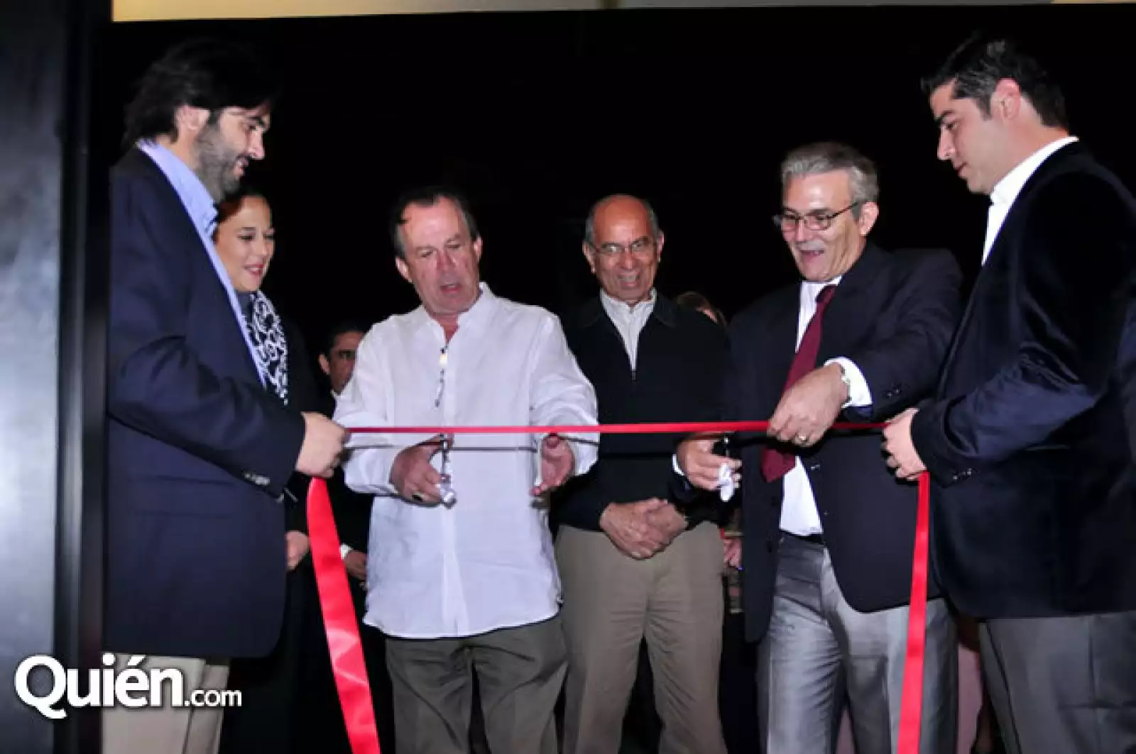 Corte de listón de La Bodeguita del Medio de Monterrey